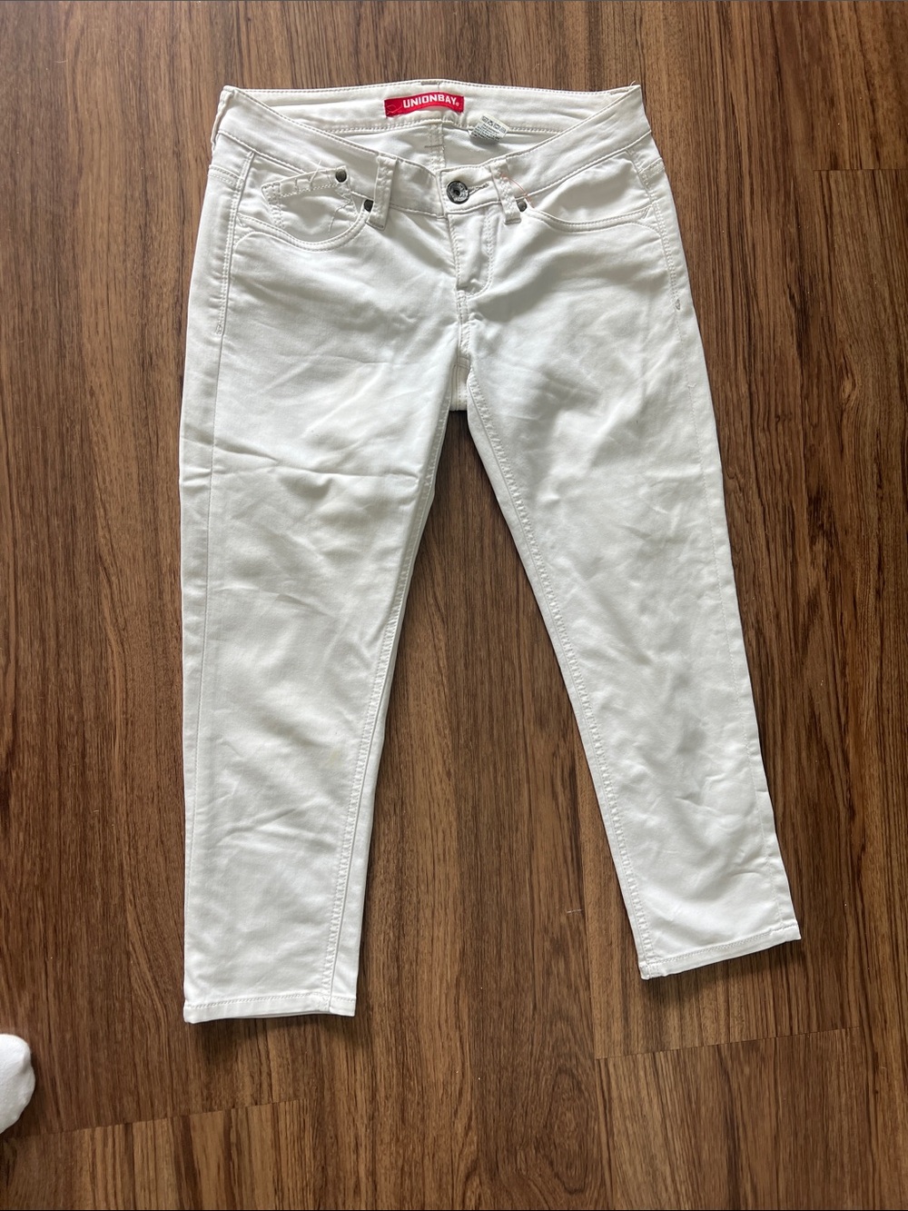 Vintage UNIONBAY low rise White Ankle Crop capris